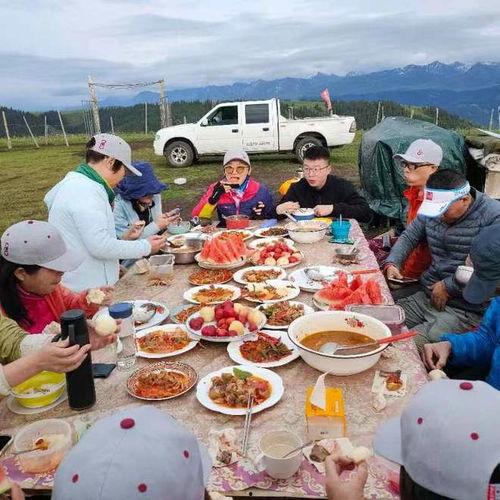 新疆骑行吃瓜,瓜果飘香之旅