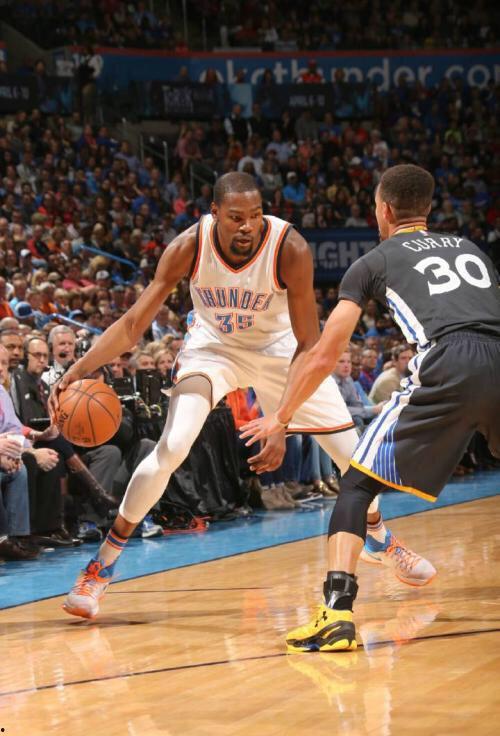 nba总决赛吃瓜,吃瓜群众围观豪门盛宴