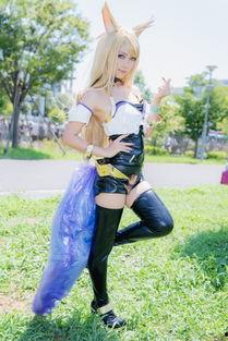 桔梗吃瓜cos,萌态可掬引围观